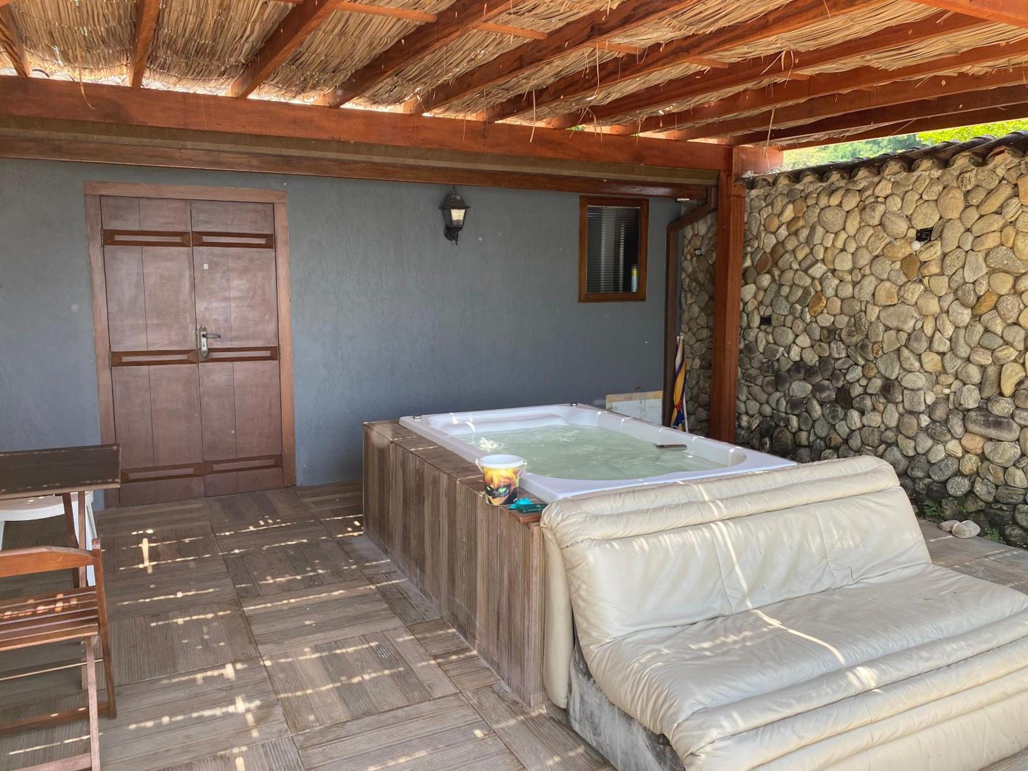 Deck Da Villa Pousada อูบาตูบา ภายนอก รูปภาพ