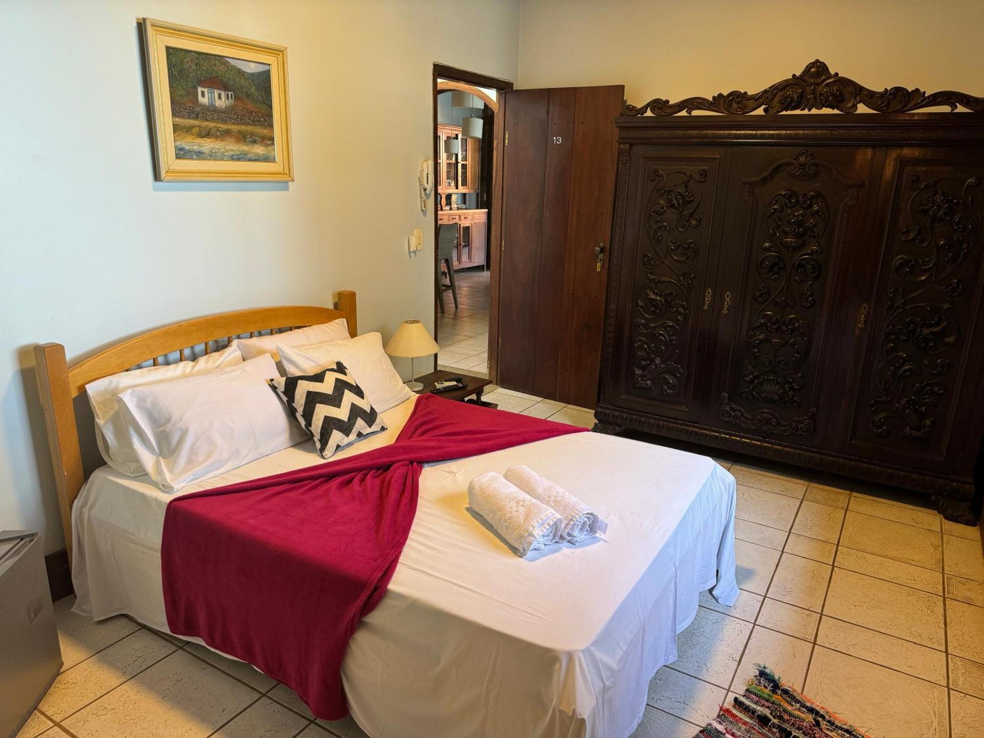 Deck Da Villa Pousada อูบาตูบา ภายนอก รูปภาพ